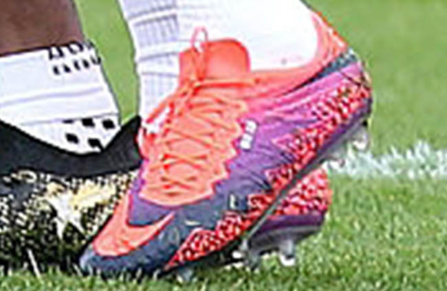 Wayne Rooney Switches to New Camouflaged Nike Hypervenom Phinish